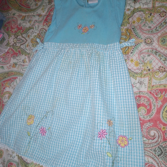 2,girls 4T dresse Little princess George cream lace  burgundy flowers, ML blue - Picture 3 of 4